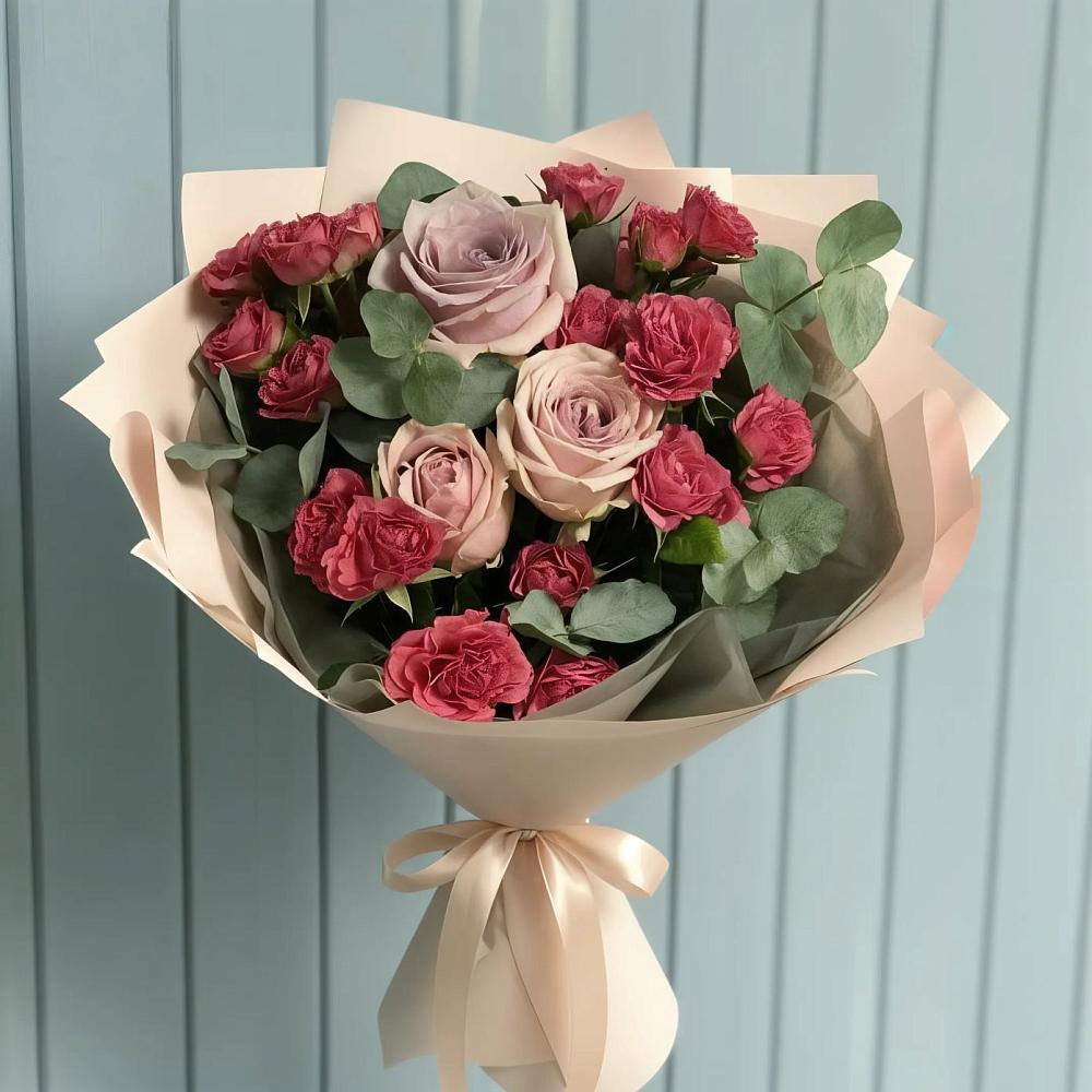 Букет цветов из: Гвоздики и Розы в Темпы