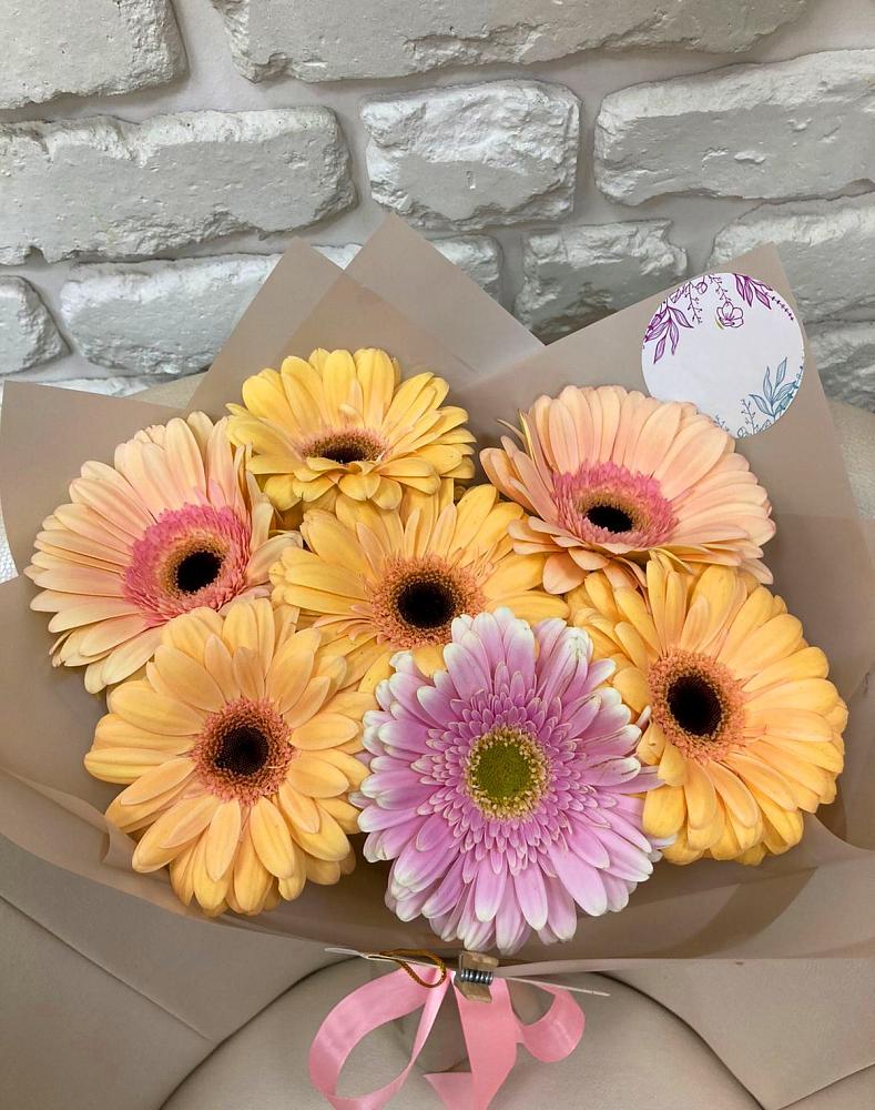 Букет цветов из: Герберы в Темпы