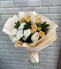 Букет цветов из:  Розы и Хризантемы в Темпы