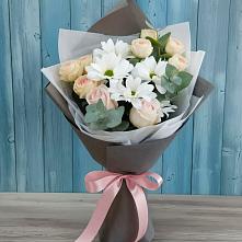 Букет цветов из:  Хризантемы и Розы в Темпы