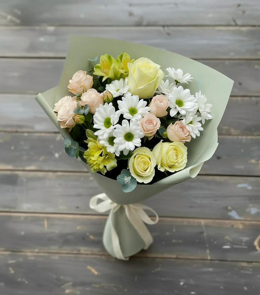 Букет цветов из: Альстромерии, Розы и Хризантемы в Темпы