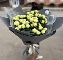 Букет Белые кустовые розы Солинеро #REPLACE_PRED# Темпы