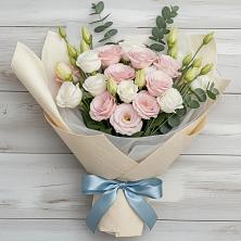 Букет цветов из:  Лизиантусы в Темпы