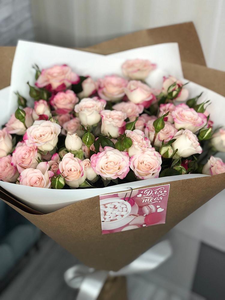 Букет цветов из: Розы в Темпы