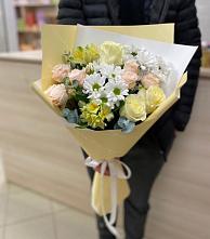 Букет цветов из:  Альстромерии, Розы и Хризантемы в Темпы