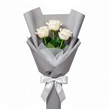 Букет 3 белые розы в Темпы