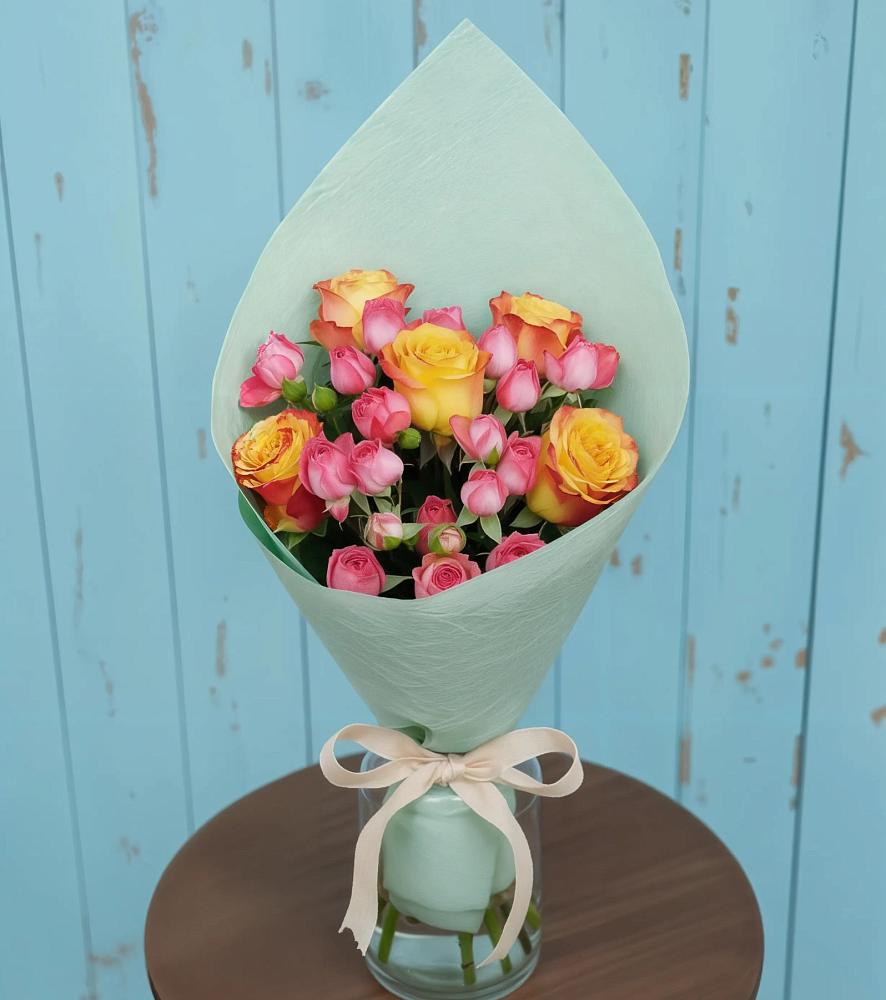 Букет цветов из: Розы в Темпы