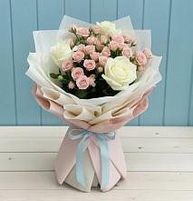 Букет цветов из:  Розы в Темпы