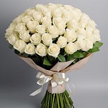 Букет 101 беля роза Белоснежка в Темпы