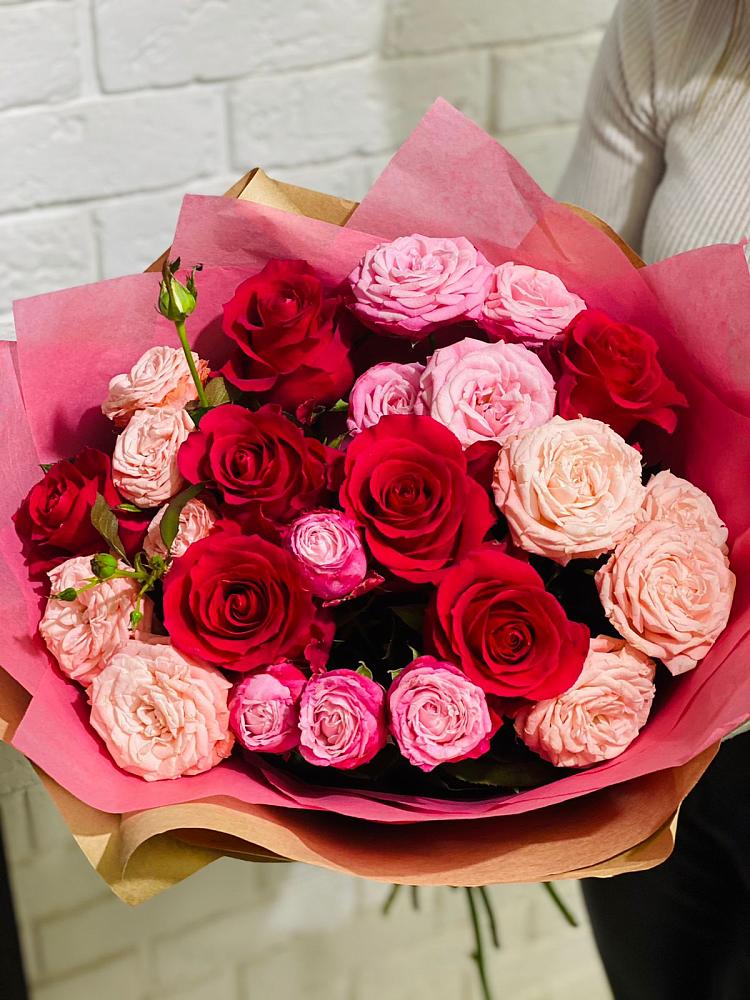 Букет цветов из: Розы в Темпы