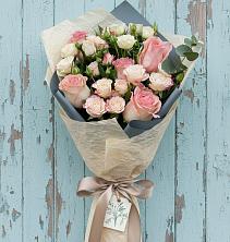 Букет цветов из:  Розы в Темпы