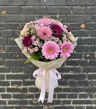 Букет цветов из:  Герберы и Хризантемы #REPLACE_PRED# Темпы
