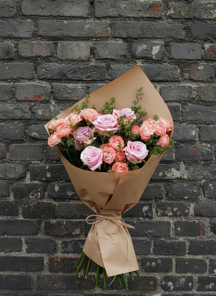 Букет цветов из: Розы в Темпы