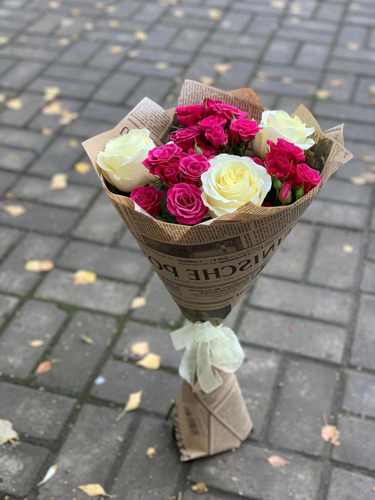 Букет цветов из: Розы в Темпы