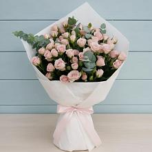 Букет цветов из:  Розы в Темпы